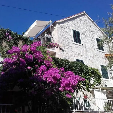 Anna * Milna (Brac)