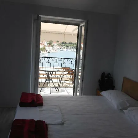 Anna Apartamento Milna (Brac)